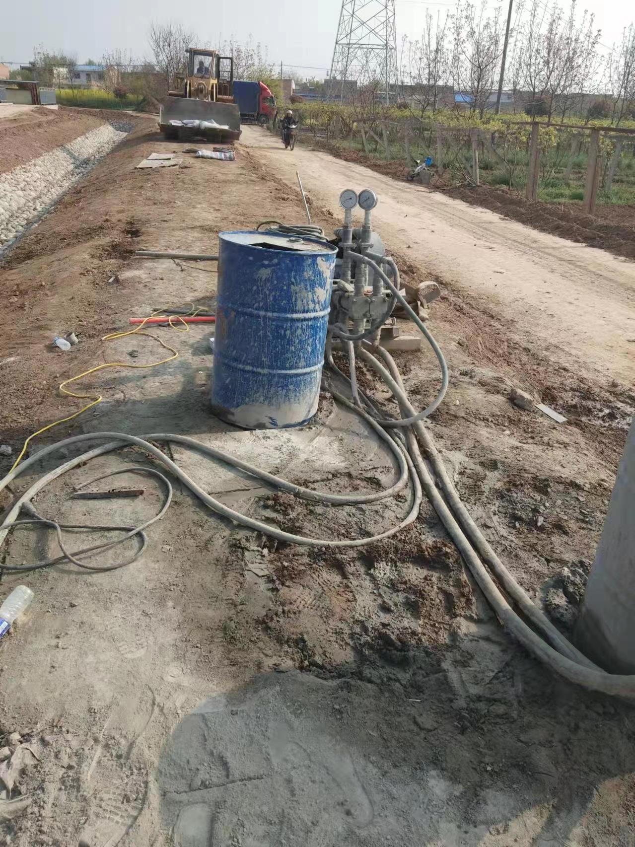 湾岭镇顶管注浆